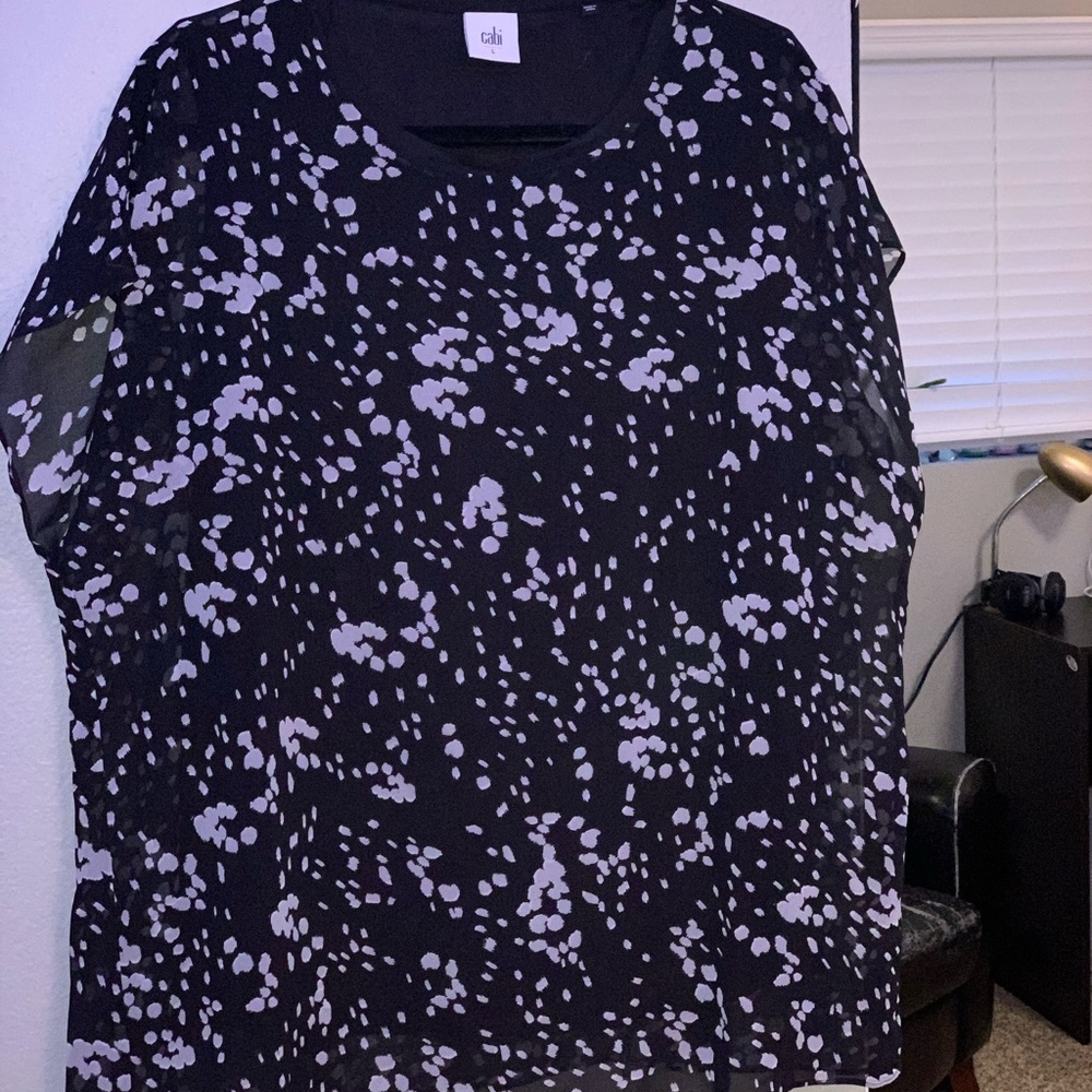 Cabi black and white patterned top